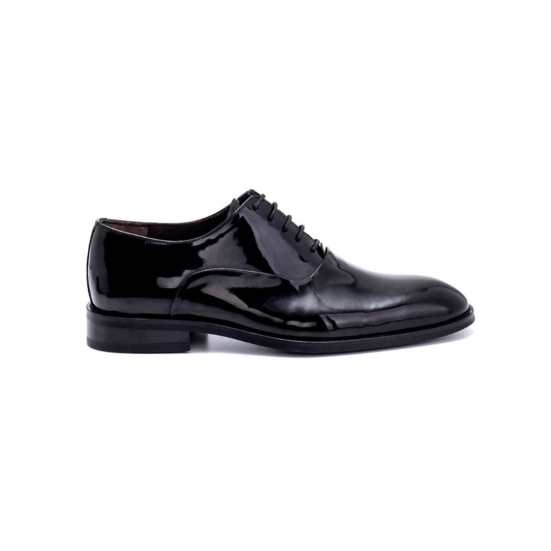 Black Men Patent Leather Classic Shoe