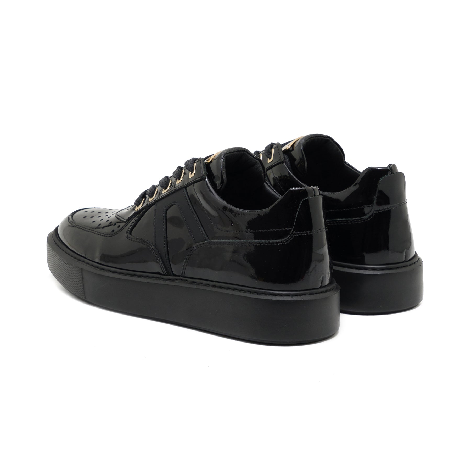 Servo Black Sneaker